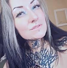 doctor who listens to older patients