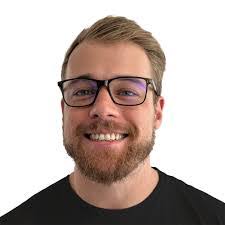 Chris Gath's Instagram, Twitter & Facebook