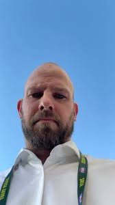 Gather Round 🤝🏻