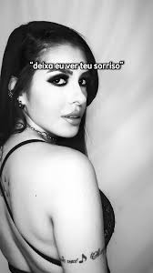 Atualizando o feed com uma trend um pouco passada lá no app vizinho😁 🩵,  #trending #sorriso #instagram #trend #blogger #blogueira #blogueirinha