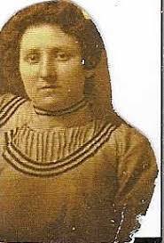 Gertrude Schaefer's Instagram, Twitter & Facebook