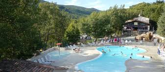 Camping Le Clos De Barbey In De Provence Frankrijk Extracamp Vakantie Vakanties Caravan Vakantie