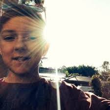 Benjamin Henning (@sillysnailz)