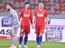 Csu craiova a obţinut un singur punct în ultimele patru etape. Andrei Miron RateazÄƒ Derby Ul Craiova Fcsb Probleme Mari In Defensiva Lui Toni Petrea Prosport