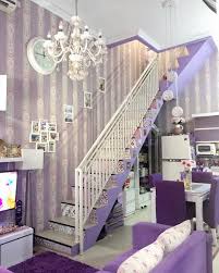 Kiai hosen mengatakan ada yang menanggap hitam adalah warna islam. Inspirasi Desain Rumah Berwarna Ungu