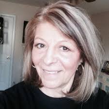 Nancy Manz's Instagram, Twitter & Facebook