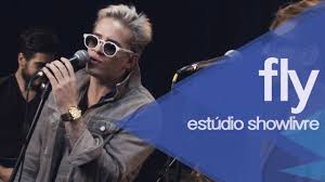 Você se foi e eu virei o vazio de alguém uma metade qualquer de uma música sem começo eu já nem sei pra onde foi nosso final feliz no começo, eu sei. Teu Olhar Fly No Estudio Showlivre 2015 Youtube