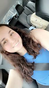 Young woman looking for friends in Los Angeles