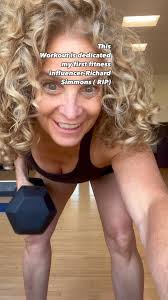 Each exercise 10 reps 4 rounds. #fitness #workout #core #shoulders  #fitstagram #60s