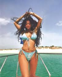 Brad pitt said no to an iconic role worth $256 million by the things. Fan Outfits Account On Twitter Kylie Jenner Summer Vacation