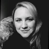 Sheryl Esposito's Instagram, Twitter & Facebook