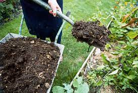 If you're using mulch to help conserve moisture in a vegetable garden bed, straw or coco. The 9 Best Mulches Of 2021
