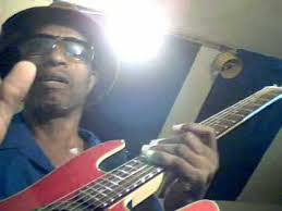 Ronnie Hamer's Instagram, Twitter & Facebook