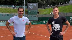 Check spelling or type a new query. Federer Practices With Fucsovics Ahead Of Geneva