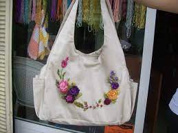 bu cantanin tasarimini yaptim isledim dikdim yikanabilir