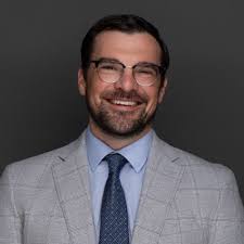 Join RPT's Kevin T., Sarah Polan from HashiCorp, and AJ Oller with The  Hartford, at #HashiConf as we showcase The Hartford's journey migrating  applications to cloud-based infrastructure using the…