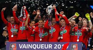 Connus de tous les amoureux tricolores du ballon rond, la ligue 1 est ancrée dans toutes les têtes. Coupe De La Ligue Rennes Win French Cup Final Shootout To End Psg Reign The Malta Independent