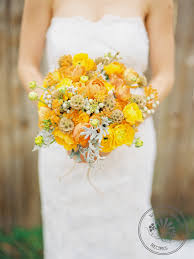 Here are my personal 17 favourite bridal bouquets for a burnt orange themed wedding: Yellow And Orange Wedding Bouquet