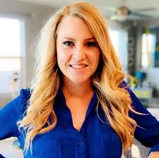 Alyssa Sells Arizona- Realtor