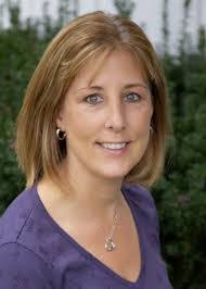 Patty Elder's Instagram, Twitter & Facebook