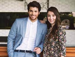 Elita societatii episodul 21 online subtitrat in romana se poate viziona gratuit aici pe filmetraduse.online. Seriale Turcesti Posts Facebook