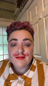 Austin Staats Finger