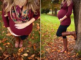 Oh Baby 18 Swoonworthy Fall Maternity Photos Fall Maternity Pictures Fall Maternity Photos Fall Maternity