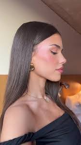 Leah Acevedo's Instagram, Twitter & Facebook