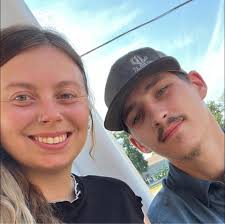 What are some yummy sides that go with pot roast BESIDES potatoes? 😃