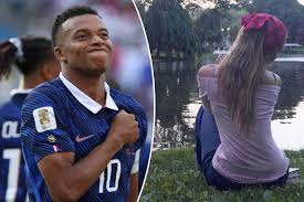 Kylian Mbappe’s girlfriend Ester catches eyes in hot pink outfit amid France World Cup game