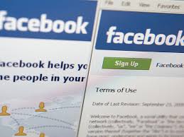 Novel merujuk bentuk penulisan yang panjang dan memaparkan pelbagai ragam kehidupan manusia. Kebaikan Dan Keburukan Laman Sosial Fairuz Aziz