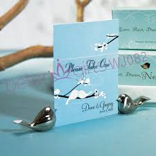 婚禮餐桌佈置婚慶用品森系小鳥席位夾wj082歐式結婚佈置小桌卡http Detail 1688 Com Offer 521174703818 Html Wedding Card Holder Place Card Holders Wedding Wedding Party Cards