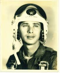 Foto grupal durante la inauguración del Estudio Fotográfico de Luis Ferreras.  San Juan, Puerto Rico. 1913. Nota: Fotos adicionales del estudio y del  señor Ferreras en comentarios.