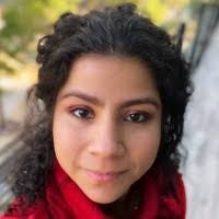 Carolina Bennett's Instagram, Twitter & Facebook