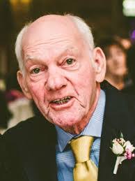 Ed Smiley's Instagram, Twitter & Facebook