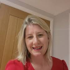 Heidi Glendenning's Instagram, Twitter & Facebook