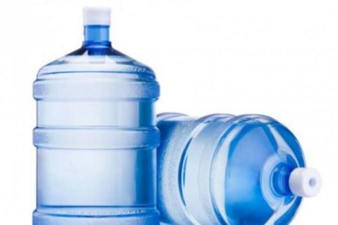 Air isi ulang Galon 19 Liter Datang