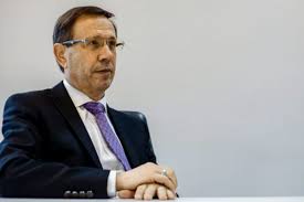 Globally, carlos is a vocal proponent of religious freedom as a. Carlos Wizard Martins Banca Y Negocios