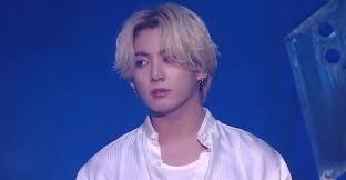 8 parfum favorit jungkook bts yang selalu wangi, tertarik kembaran? Akhirnya Terungkap Ini Dia 2 Parfum Favorit Jungkook Bts