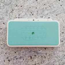 The New 2ds Xl Animal Crossing Edition Is So Beautiful The Details On The Console And The Color Scheme Are Perfect P Animal Crossing Pink 3ds Nintendo Classic