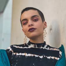 Stream Eva Mina music