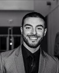 Kristin Mulkey's Instagram, Twitter & Facebook