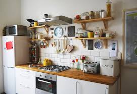 small apartment kitchen decorating