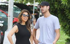 Scott michael disick began his career in business at a young age. Kourtney Kardashian Sends Fans Into Frenzy After Posting Romantic Picture With Scott Disick