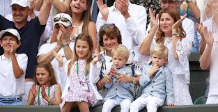 Collection by fedal tennis • last updated 12 days ago. Zo Zien De Twee Eeneiige Tweelingen Van Tennisheld Roger Federer Eruit