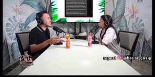 Nomor wa ruben onsu asli. Depan Ibunda Betrand Peto Ruben Onsu Bongkar Wa Misterius Soal Pulsa Dan Uang Merdeka Com