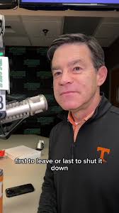 Who does Mike Keith like better: Heupel or Barnes?👀 #tennessee #vols