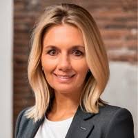 Valeria Wilkins's Instagram, Twitter & Facebook