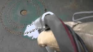 Decapage Par Aerogommage Table De Jardin Youtube