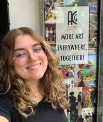 HOT OFF THE PRESS! (1/4) Take a look at the photos @bestframeforward took  this past weekend at The Art All About It! Gala! This was our largest gala  event, and as we